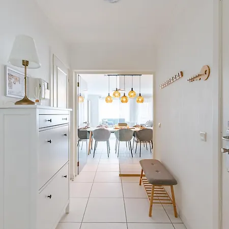 Huswell - With Terrace Close To The Sea